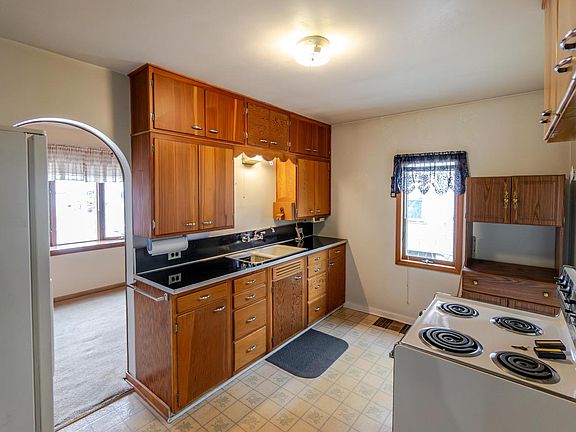 4th image of 1401 South 31st STREET