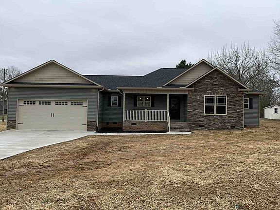 2nd image of 105 Douglas Heights Dr