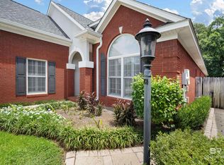 715 Natchez Trail Ct, Mobile, AL 36609