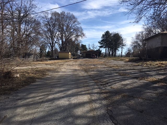 2nd image of 4915 Redick Ave