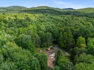 34 Merlo Ln, Westford, VT 05494