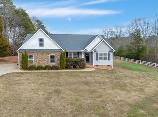 3380 Earls Bridge Rd, Easley, SC 29640