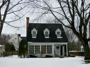 66 Avalon Dr, Rochester, NY 14618