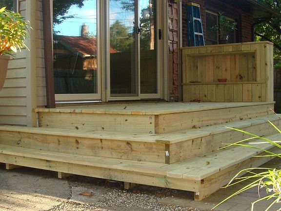 Rear Sliding Door/Deck