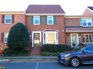 2674 Centennial Ct, Alexandria, VA 22311