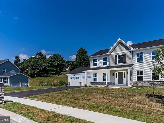 2nd image of 6307 Aston Ct