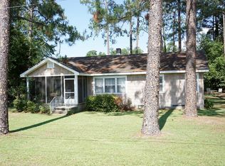 2104 Darling Ave, Waycross, GA 31501