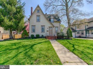 415 Beech Ave, Laurel Springs, NJ 08021