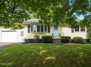 46 McDonald Dr, Cohoes, NY 12047