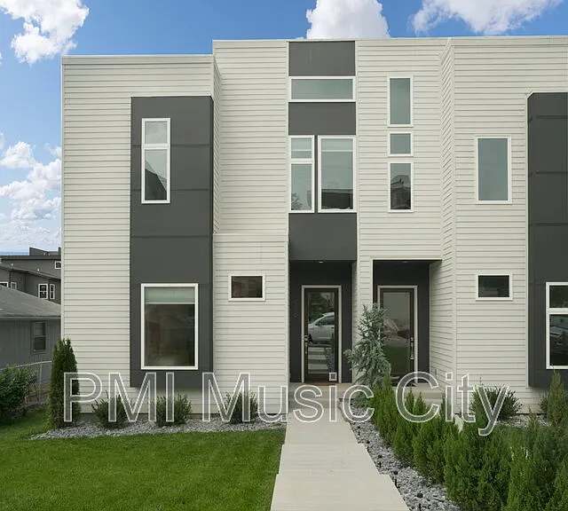 936 Southside Pl — Photo 3