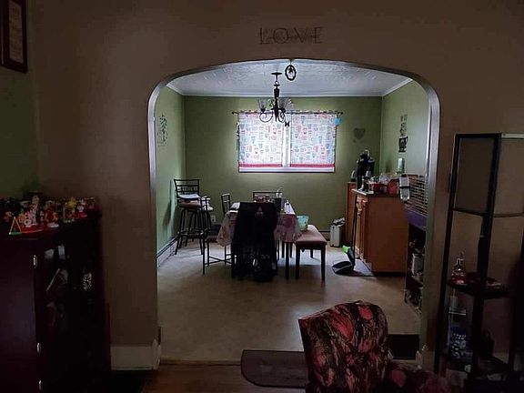 4th image of 97 Lake Dr