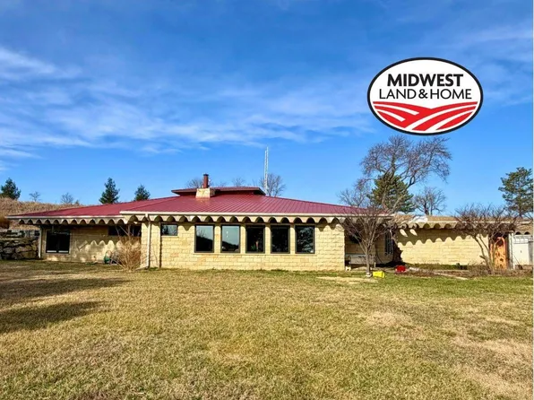 239 Highway 9, Waterville, KS 66548