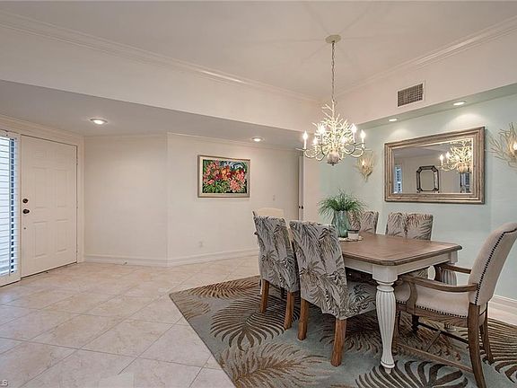 3rd image of 6855 San Marino Dr APT 202