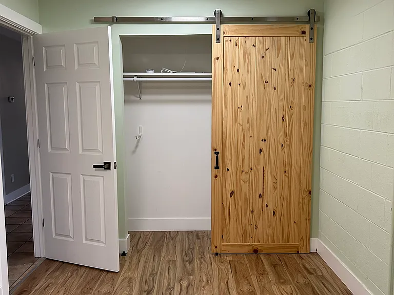 1006 Hacker Ave #1 — Photo 10
