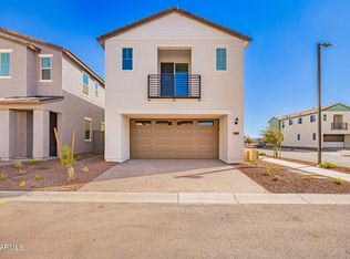 2446 W Maximo Way, Phoenix, AZ 85085