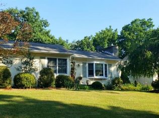 54 Lawrence Rd, Lafayette, NJ 07848