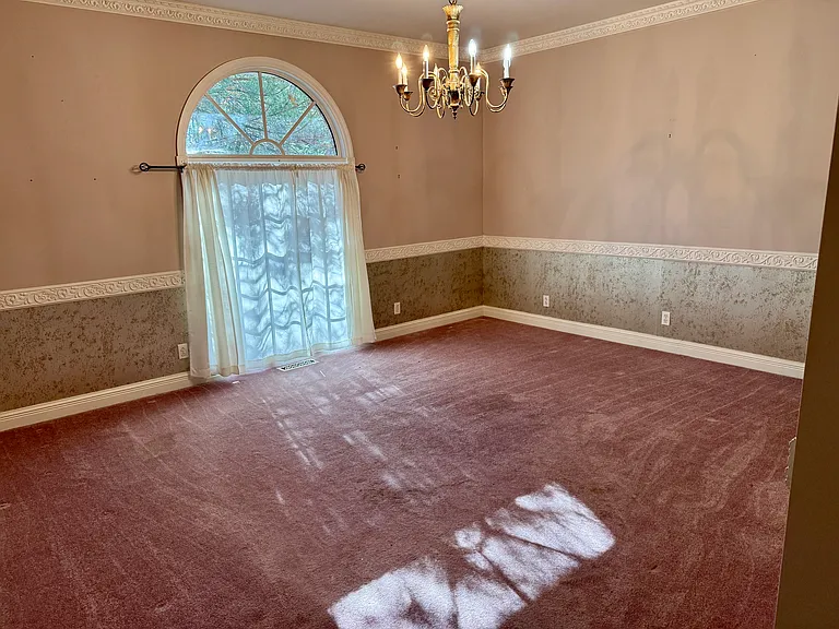 11200 Centaur Rd — Photo 16