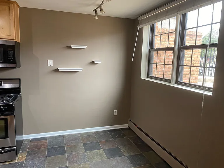 3215 Pillsbury Ave S #1 — Photo 10
