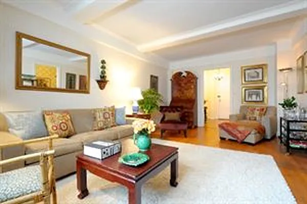 Sold by Douglas Elliman | media 16