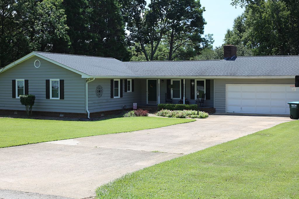 182 Roosevelt Blvd - Property Image