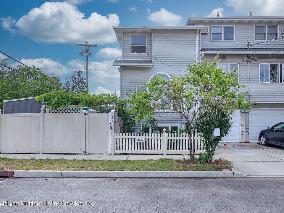 1st image of 140 Reid Ave
