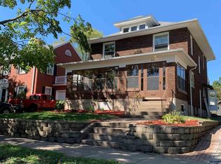 710 11th Ave S, Clinton, IA 52732