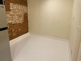 4th image of 332 E 54th St APT 4-B