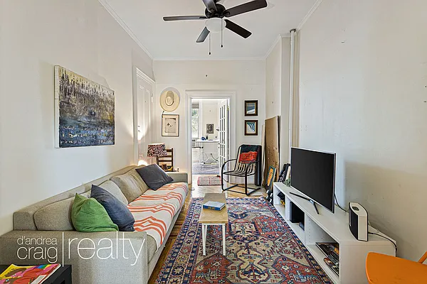 Rented by D'Andrea Craig Realty | media 7