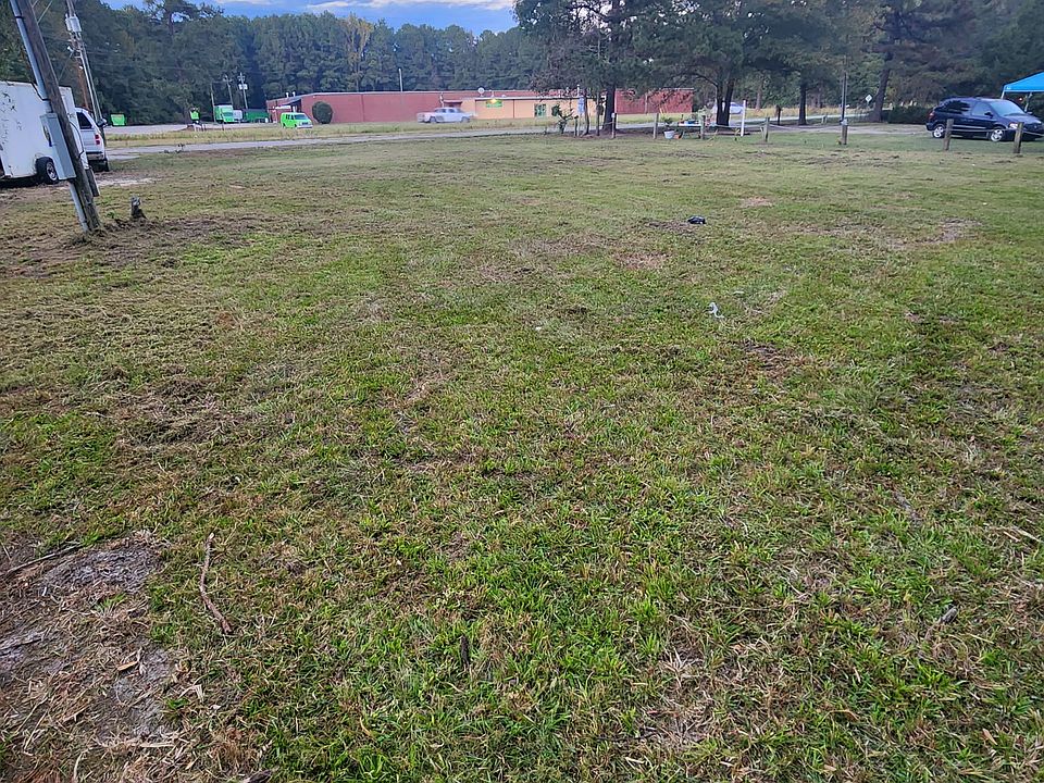 2nd image of 184 Plowden Mill Rd