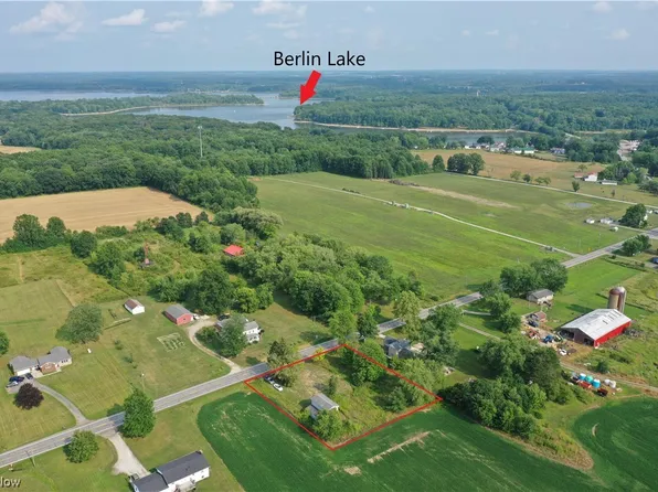 1085 State Route 14, Deerfield, OH 44411