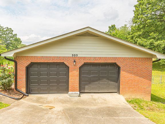 4th image of 303 Callan Dr