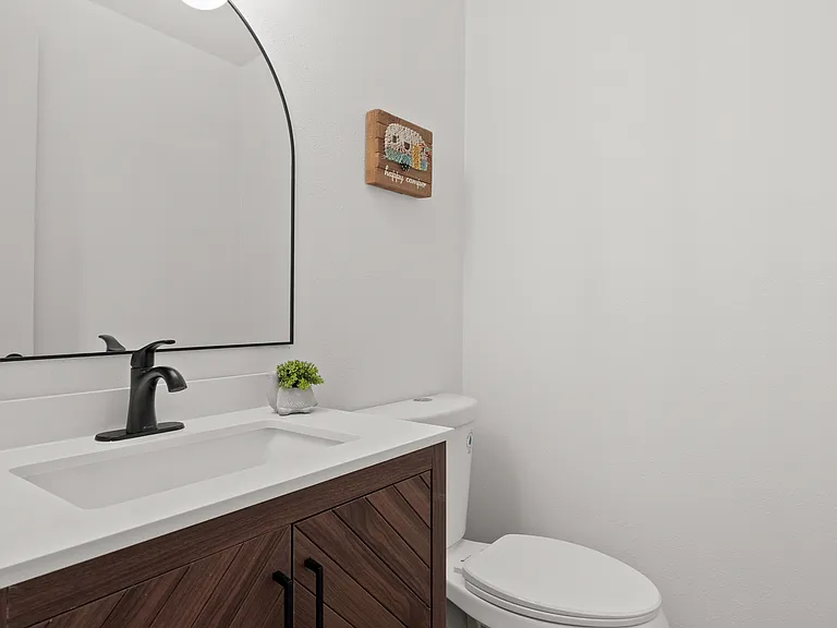 3355 Moorhead Ave — Photo 12