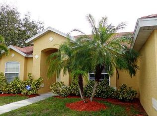 1979 SW Cranberry St, Port St Lucie, FL 34953