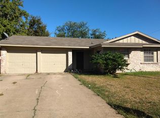 1660 Bending Oaks Trl, Dallas, TX 75217