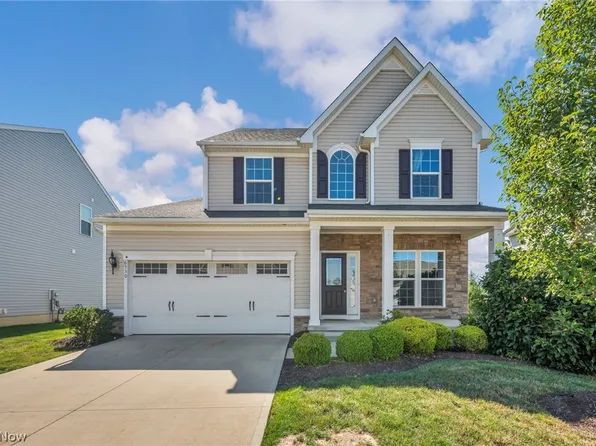 6530 Wisteria Ln, Medina, OH 44256