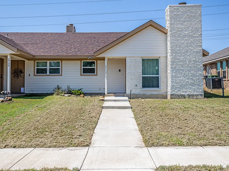 2734 Sherry St — Photo 24
