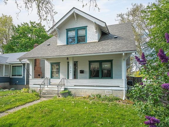 3rd image of 2702 W Gardner Ave