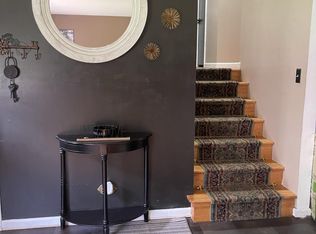 51 Mount Cobb Hwy, Lake Ariel, PA 18436