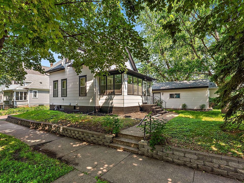 1st image of 1467 Charles Ave