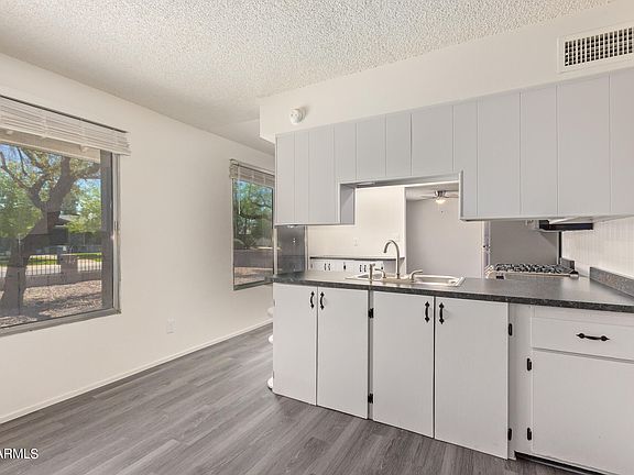 5th image of 17406 N 13TH Avenue