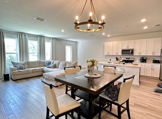 821 Benoi Dr, Davenport, FL 33896