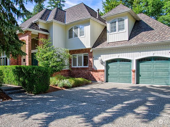 2nd image of 16614 SE 50th Place