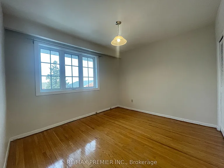 2360 Keele St #3 — Photo 10