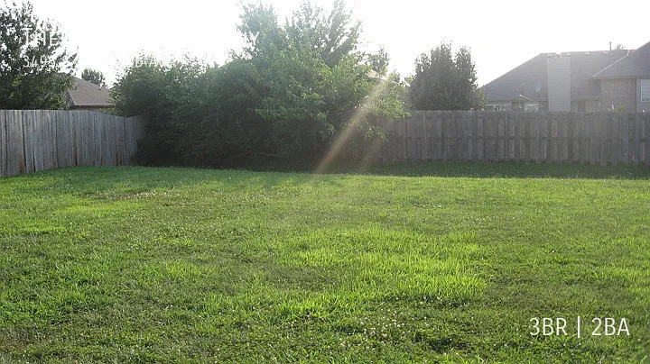 3495 S Leawood Ave — Photo 2