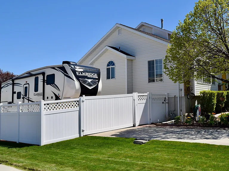 4573 S 5505 W — Photo 3