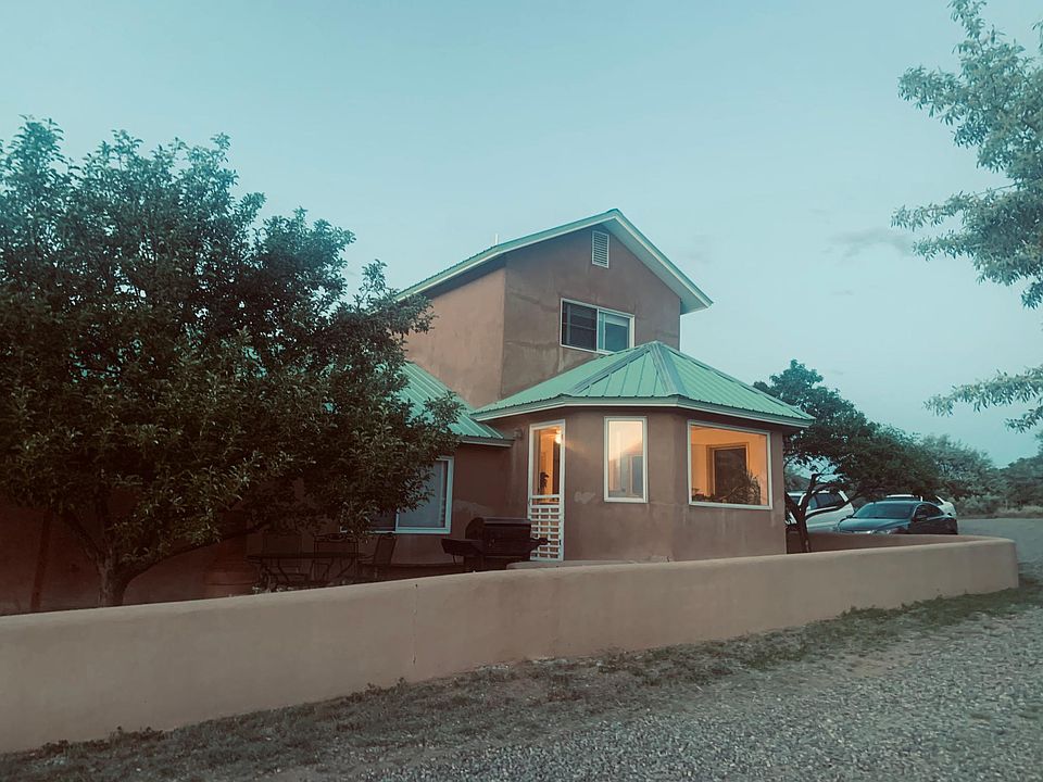 1st image of 311 Camino Chico