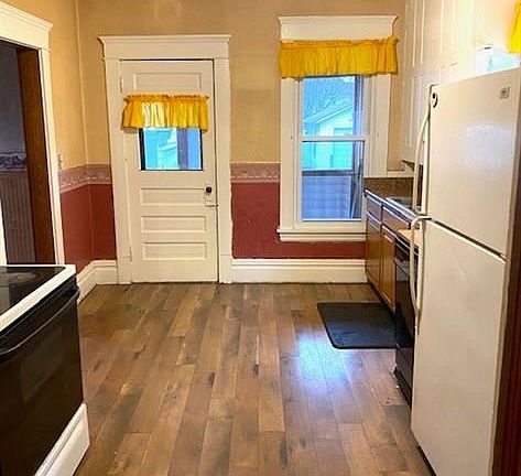 4th image of 86 Plum St