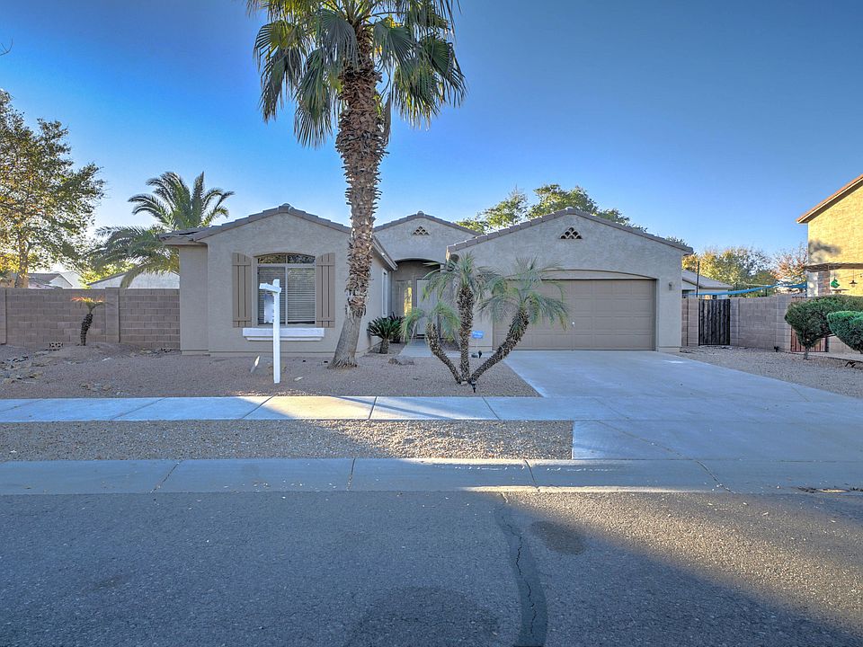 1st image of 2117 W Valencia Dr
