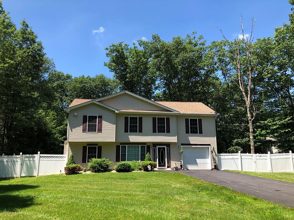 1st image of 261 Scotch Pine Dr