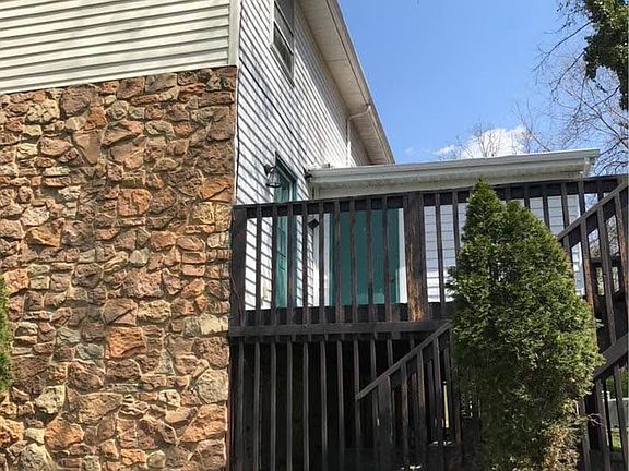 3rd image of 538 Westminister Ln